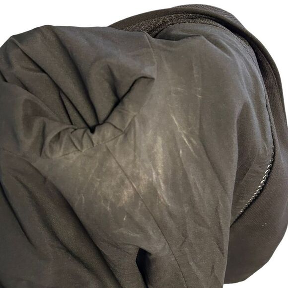 Tahari Black Blazer With Cross Stitch Detailing On Front Size 4 - Picture 7 of 9